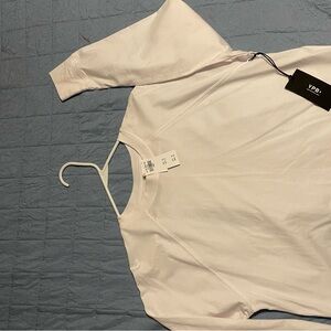 Abercrombie & Fitch Cream Long Sleeve Tee